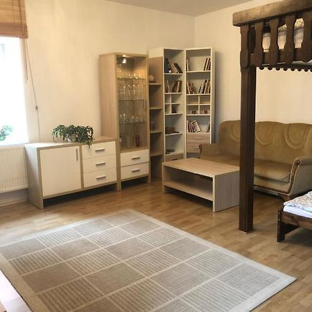 Apartmens Vyssi Brod Appartement Buitenkant foto