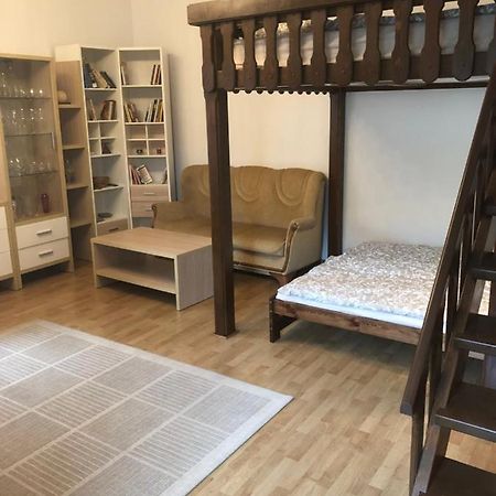 Apartmens Vyssi Brod Appartement Buitenkant foto